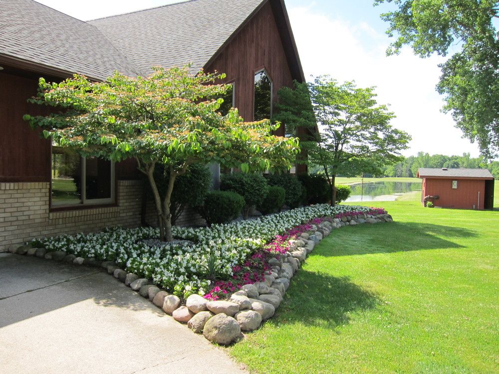 Michigan Meadows: 4575 County Line Rd, Casco, MI 48064